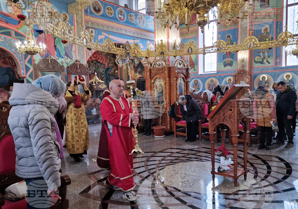 Шумен - неделна служба