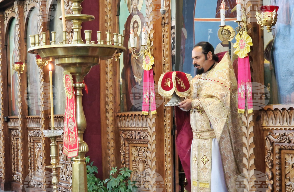 Шумен - неделна служба