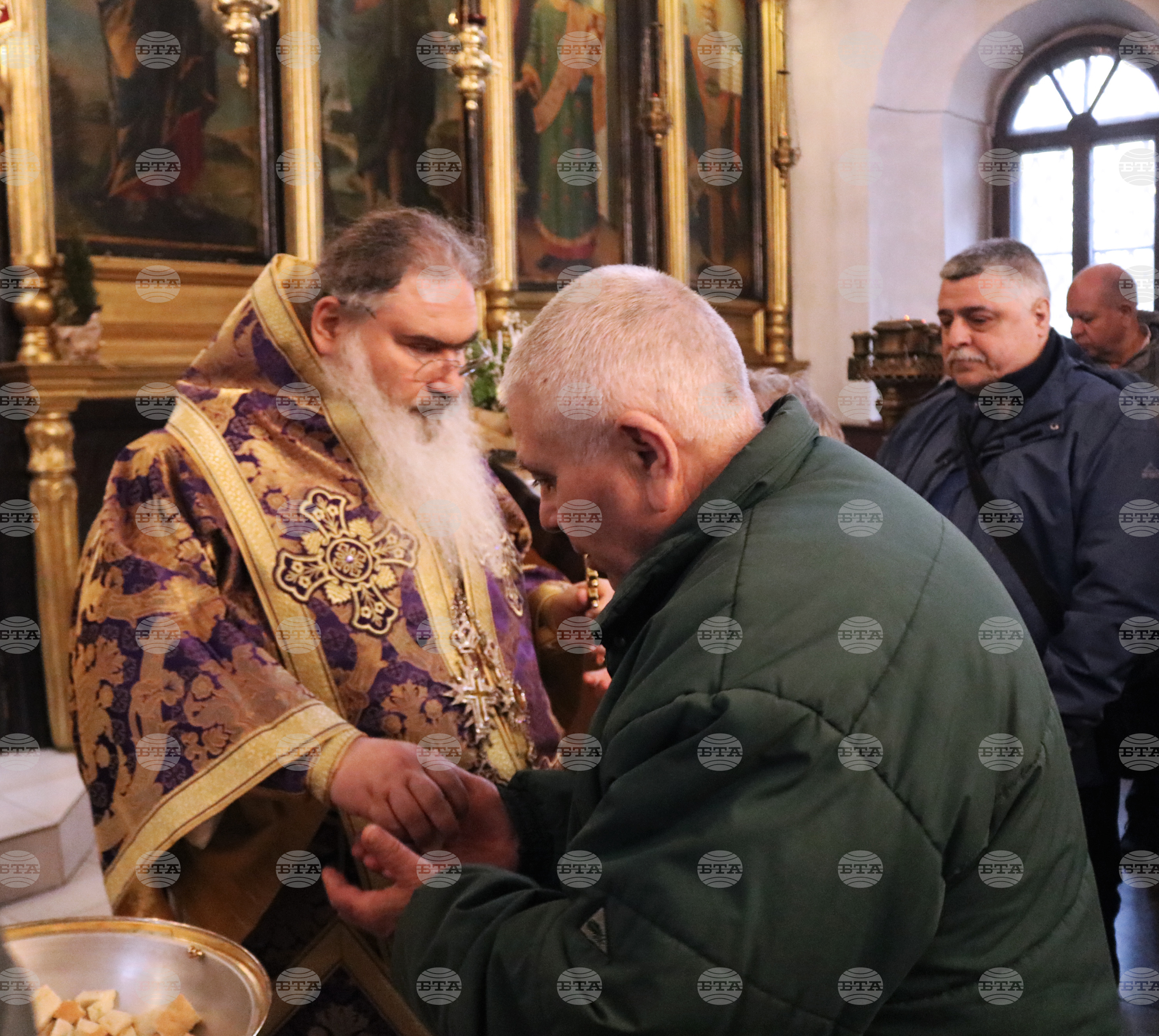 Добрич - храм „Св. Георги“ - неделна служба