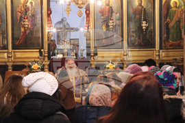 Добрич - храм „Св. Георги“ - неделна служба