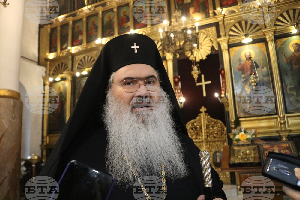 Добрич - храм „Св. Георги“ - неделна служба