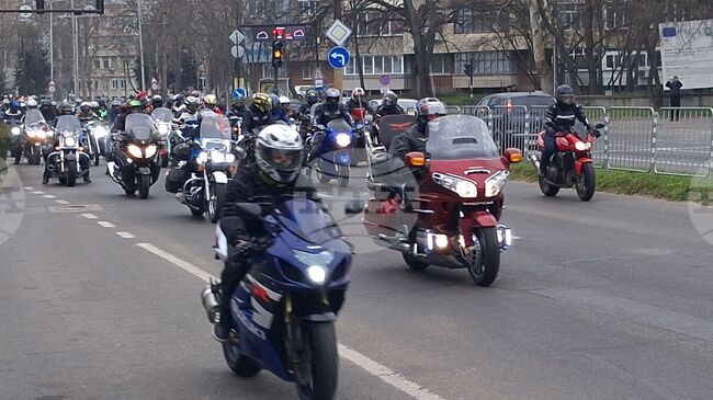 С шествие в Ямбол рокери от цялата страна дадоха начало на новия мотосезон