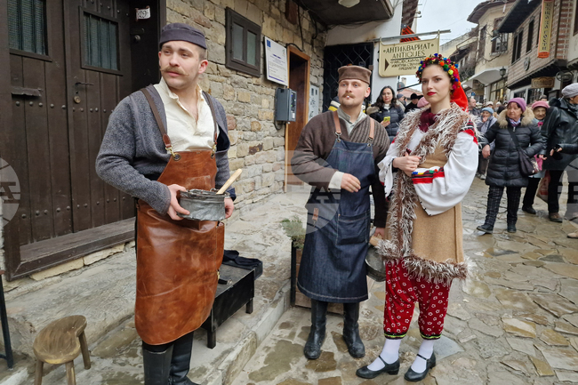 Велико Търново - „Великите търновци оживяват на Самоводската чаршия“ - спектакъл