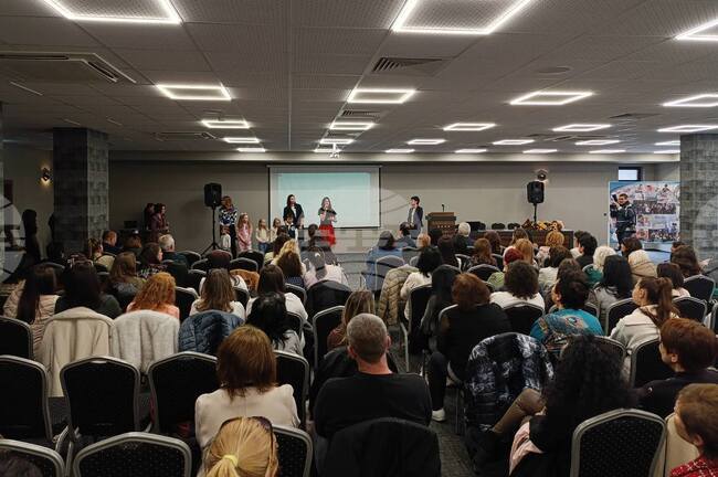 Монтана - неонатология - годишнина - конференция - д-р Блажева - почетен знак