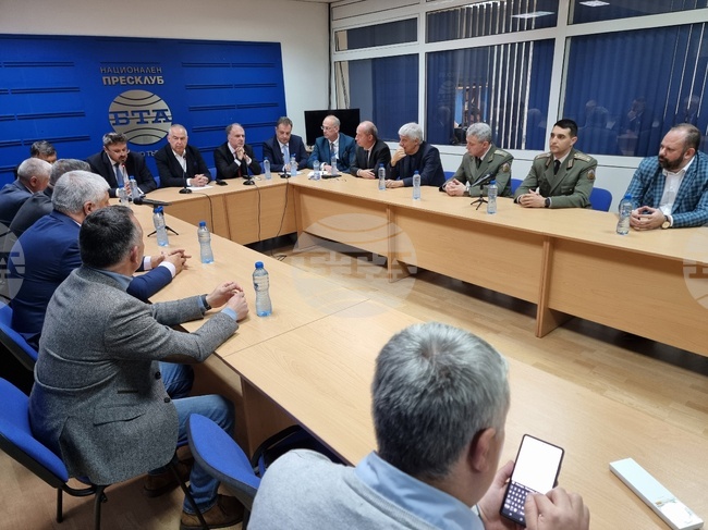 Във Велико Търново се проведе дискусия, посветена на 150 години от Априлското въстание