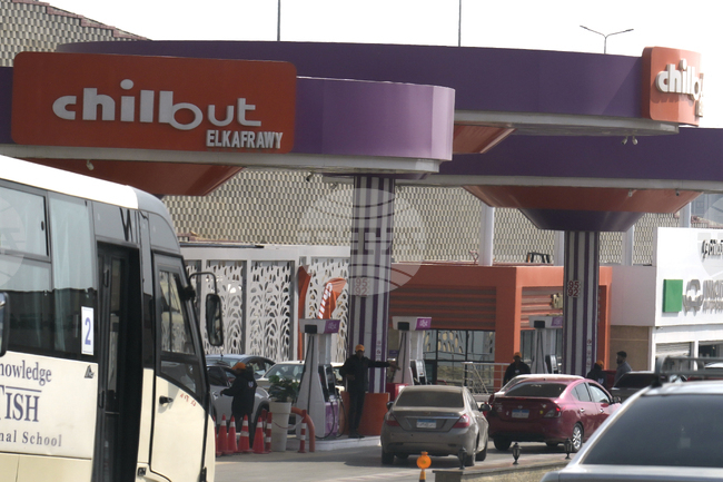 Египетските власти ще увеличат цените на горивата постепенно до края на годината