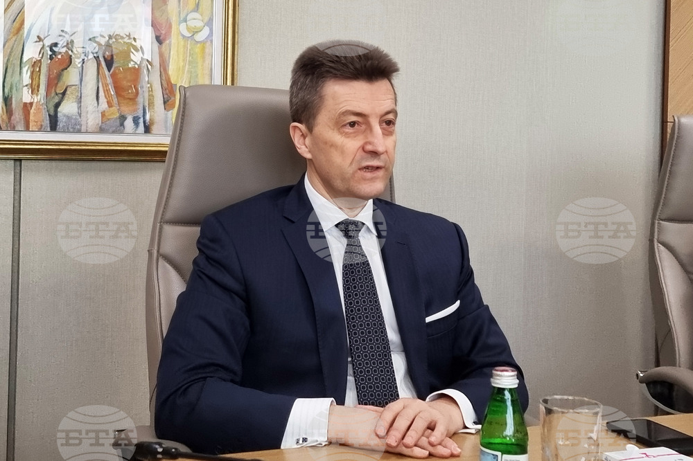 С обединението на "ОББ" и "КВС Банк България" в страната вече имаме истински голям финансов конгломерат, каза Петър Андронов