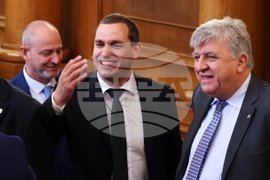 Парламент - първо заседание - 49-о Народно събрание