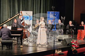 Русе - концерт - „Мартенски музикални дни“ - „Music for a while“