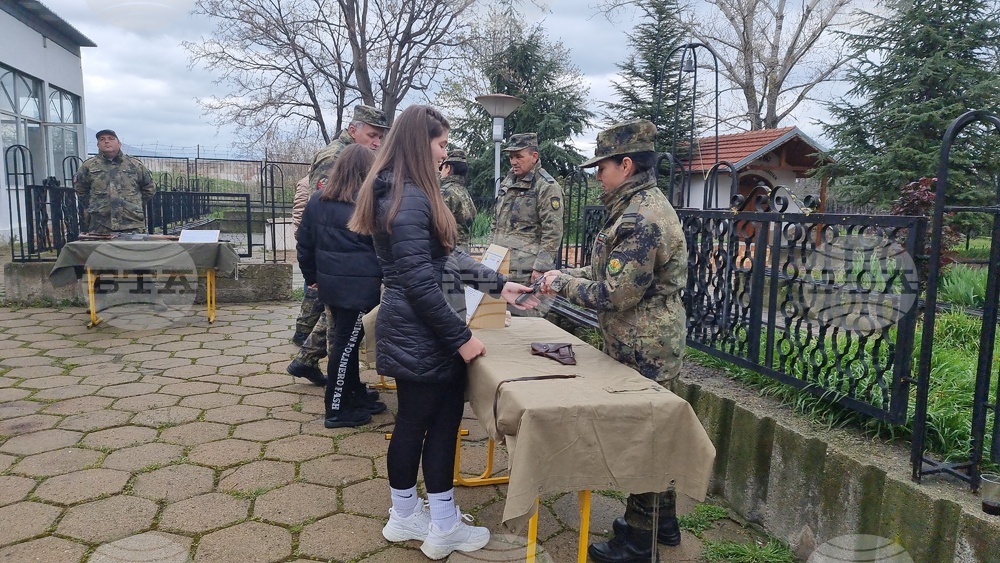 Сливен - Тринадесета танкова бригада - ден на отворени врати