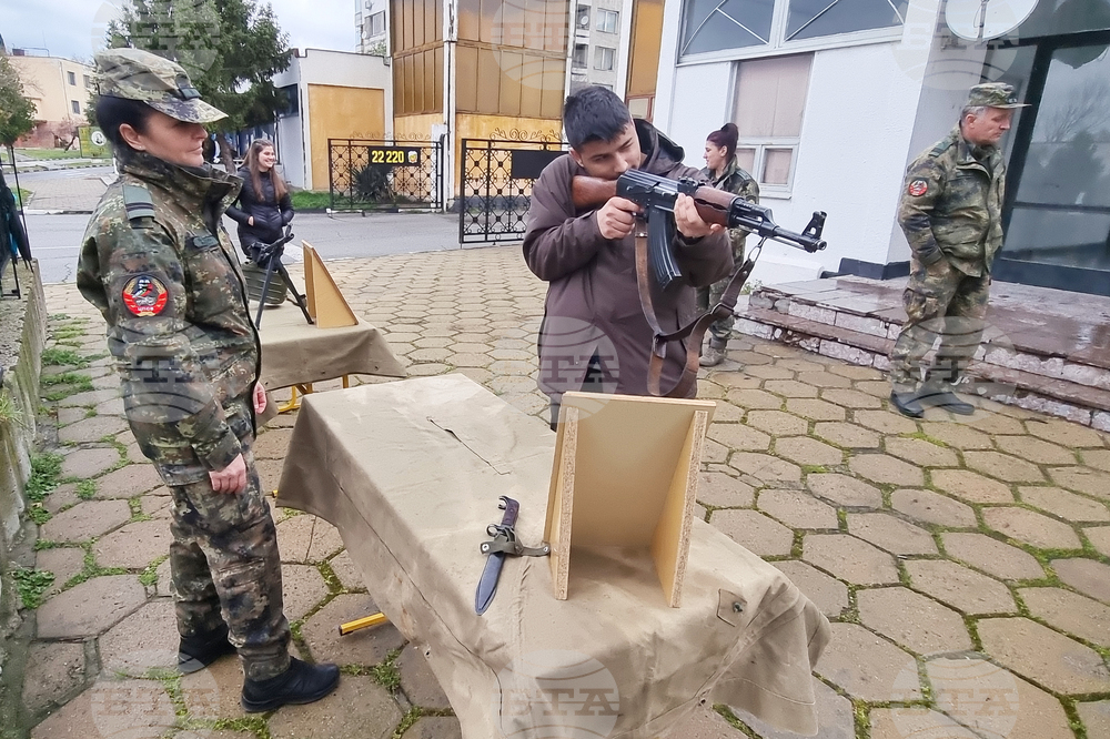 Сливен - Тринадесета танкова бригада - ден на отворени врати