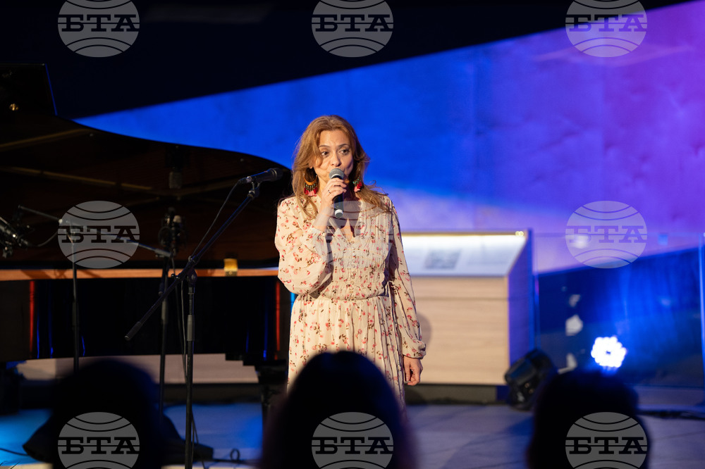 Пловдив - Plovdiv Jazz Fest - Тейлър Ейгсти - Гретчен Парлато