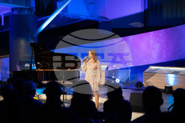 Пловдив - Plovdiv Jazz Fest - Тейлър Ейгсти - Гретчен Парлато