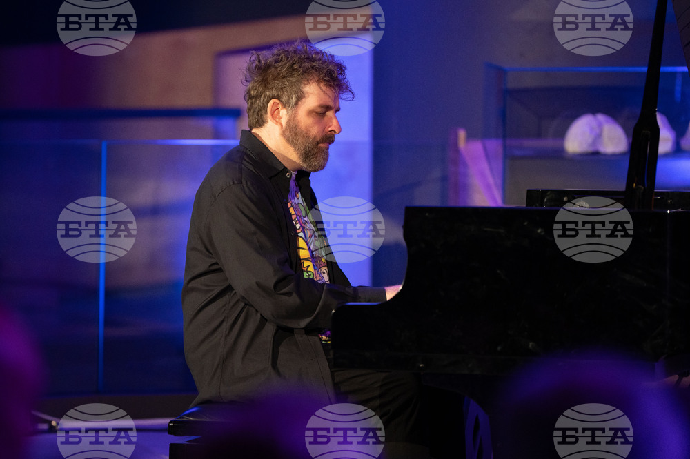 Пловдив - Plovdiv Jazz Fest - Тейлър Ейгсти - Гретчен Парлато