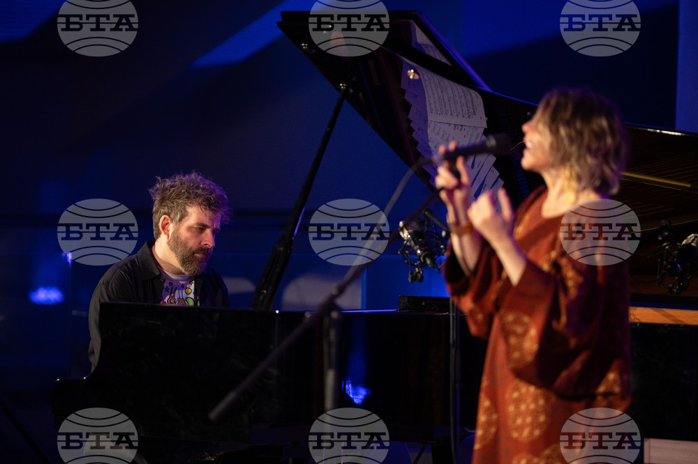 Пловдив - Plovdiv Jazz Fest - Тейлър Ейгсти - Гретчен Парлато