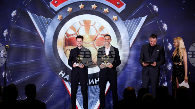 „Ако продължавам така, вероятно ме очакват още по-хубави неща“, щастлив е Футболист номер 1 на България за 2025-а година Илия Груев