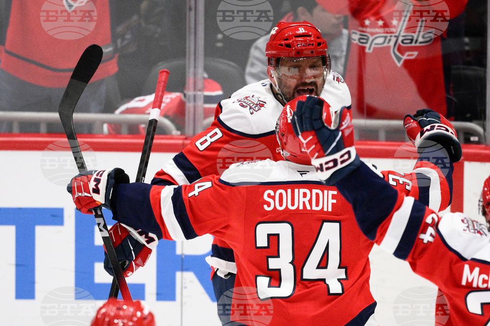 Avalanche Capitals Hockey