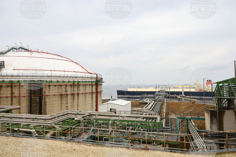 Турция - Посрещане на първия танкер с американски газ за България