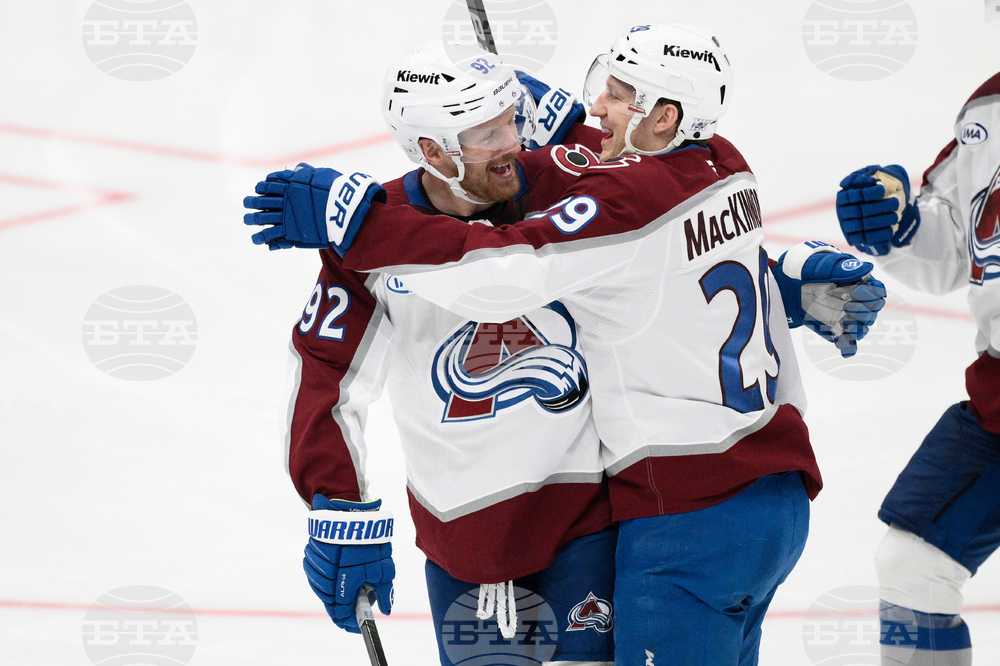 Avalanche Capitals Hockey