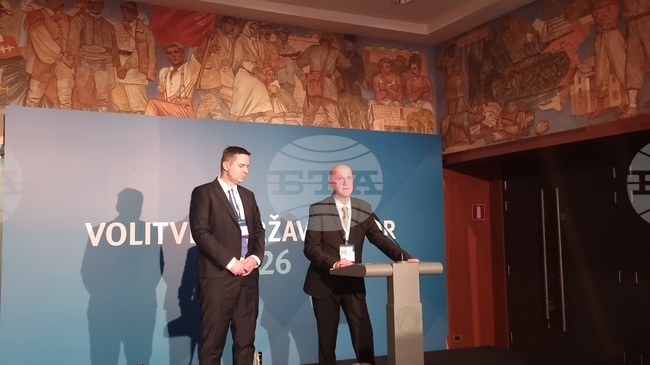 Дясноцентристката "Словенска демократическа партия" води при частично преброени гласове на парламентарните избори в Словения