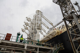 Турция - Посрещане на първия танкер с американски газ за България