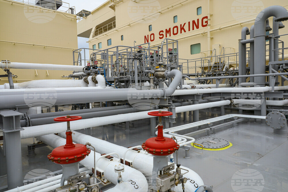Турция - Посрещане на първия танкер с американски газ за България