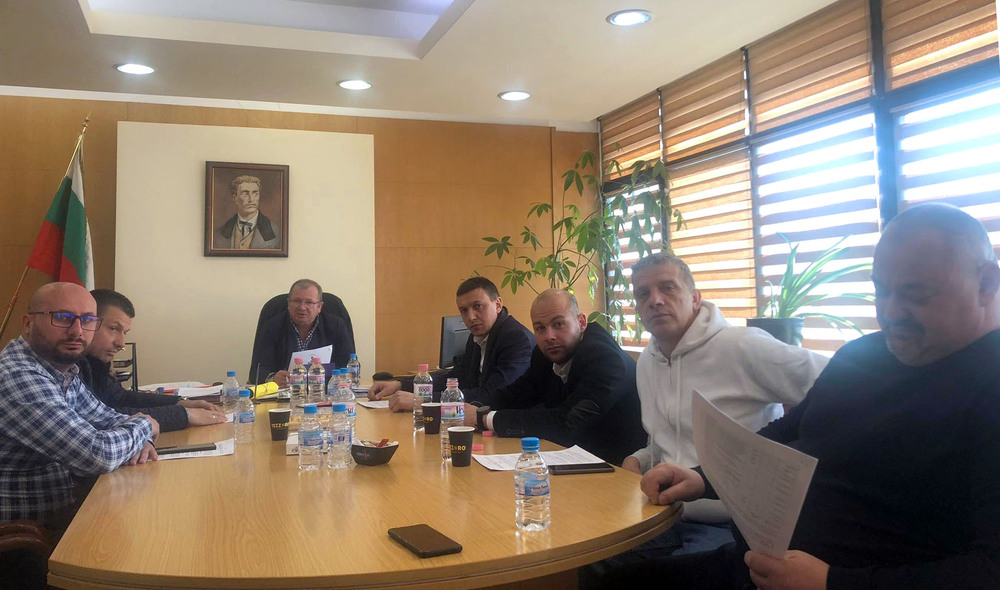 Председателят на Общински съвет Благоевград Радослав Тасков свиква редовно заседание на Общински съвет Благоевград на 25 март 2022 година /петък/ от 9:30 ч. в зала „22-ри Септември”.