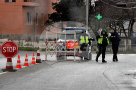 Бургас - дъждовно време - автомобилен трафик - контрол