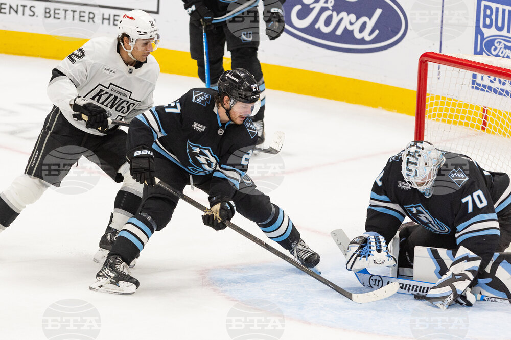 Kings Mammoth Hockey