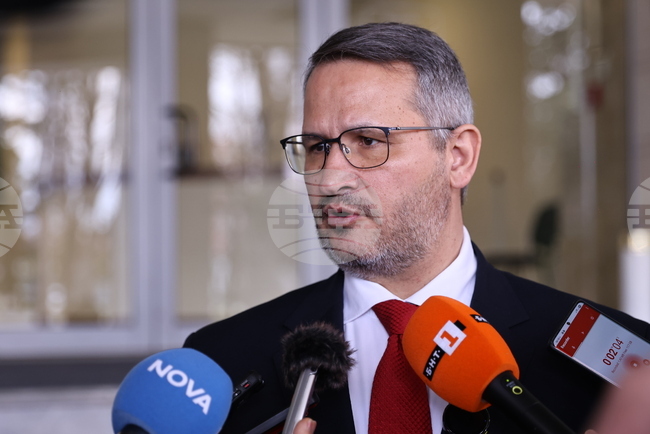 Служител на БАБХ на централно ниво ще бъде отстранен заради случая в Хасково с открит склад за негодни храни 