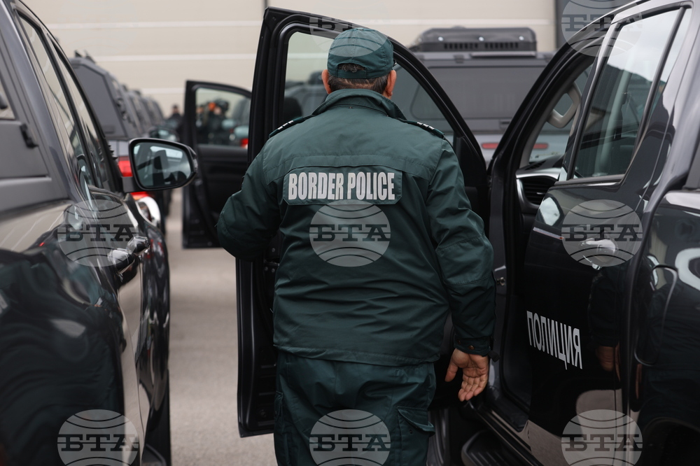 Авиобаза „Враждебна“ - нова техника - приемане