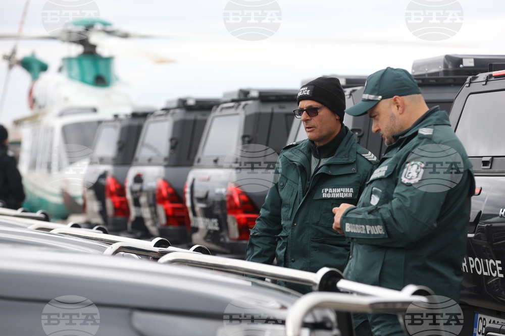 Авиобаза „Враждебна“ - нова техника - приемане