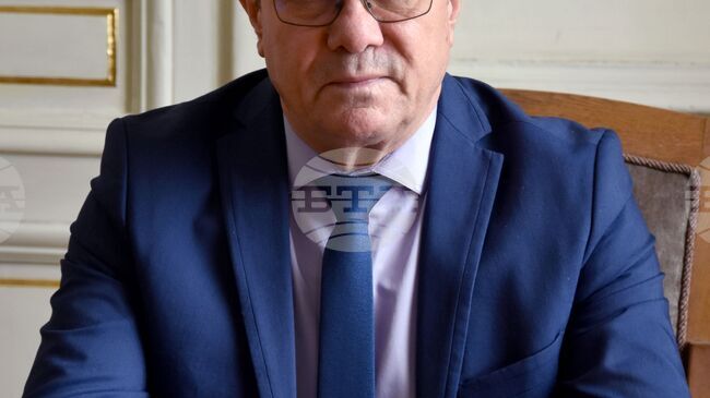 Академик Юлиан Ревалски, бе избран за почетен член на Българската академия на науките