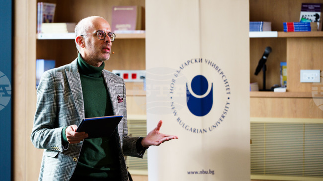 Тео Ушев и водещи интелектуалци деконструират феномена „Оскар в Нов български университет