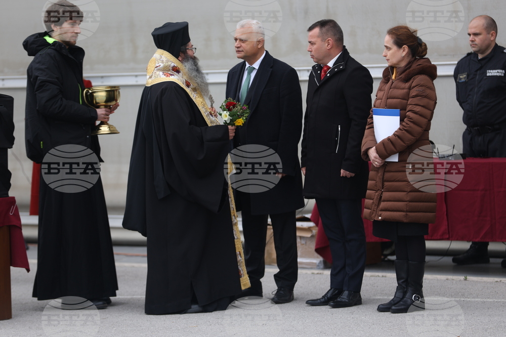 Авиобаза „Враждебна“ - нова техника - приемане