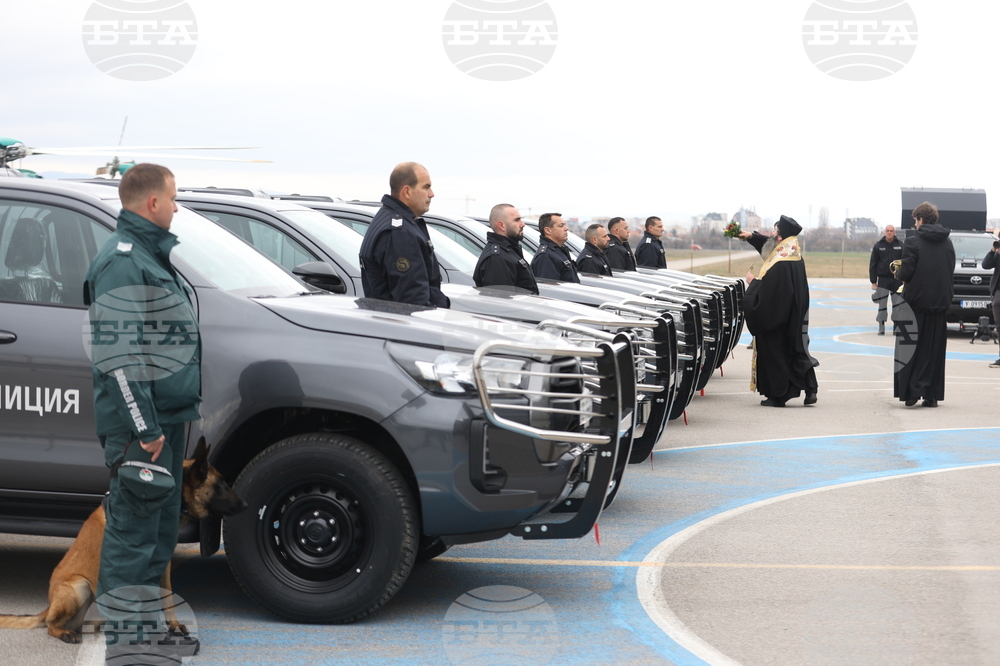 Авиобаза „Враждебна“ - нова техника - приемане