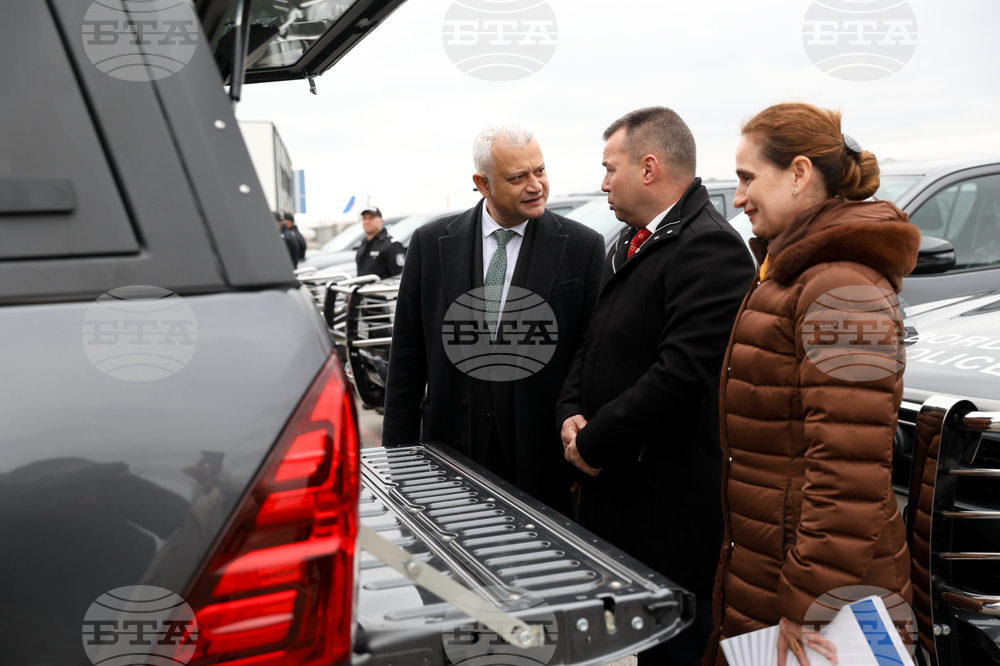 Авиобаза „Враждебна“ - нова техника - приемане