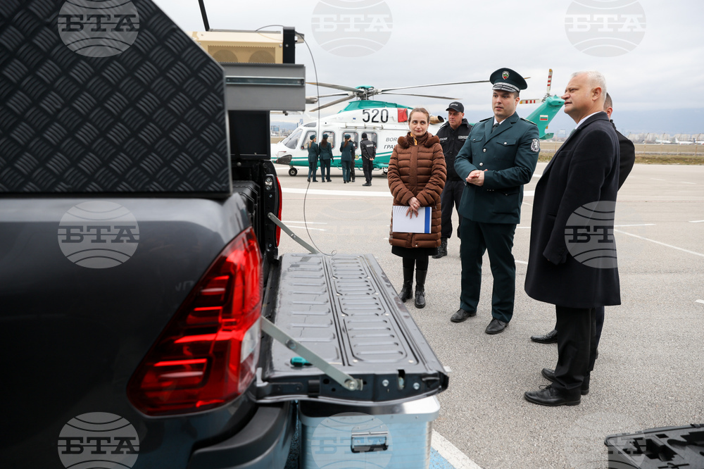 Авиобаза „Враждебна“ - нова техника - приемане