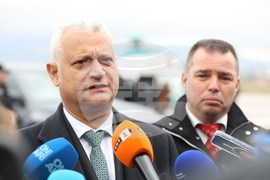 Авиобаза „Враждебна“ - нова техника - приемане