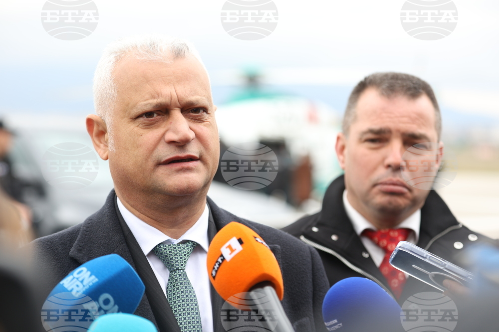 Interior Ministry Checking Reports That Petyo Petrov Has Been Detained in Belgrade, Minister Dechev Says