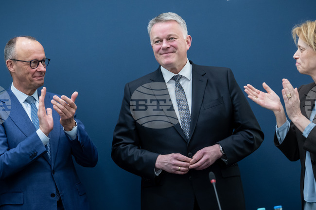 Фридрих Мерц подкрепя програмата за реформи на управляващата коалиция в Германия въпреки проблемите при ГСДП