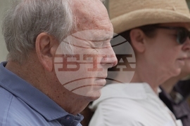 CORRECTION US Forest Bathing