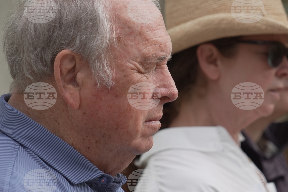 CORRECTION US Forest Bathing