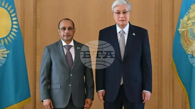 Казинформ: Президентът на Казахстан се срещна с посланика на ОАЕ в страната