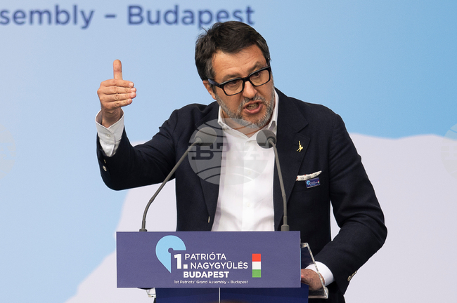  Матео Салвини събира "Патриоти за Европа" на демонстрация в Милано в ключов момент