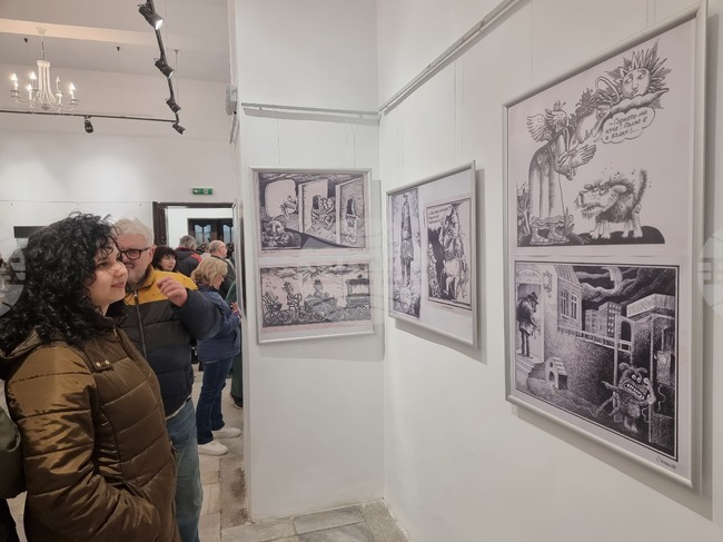 С изложба на карикатуриста Георги Чаушов беше открит фестивалът „Смехотерапия“ в Лом