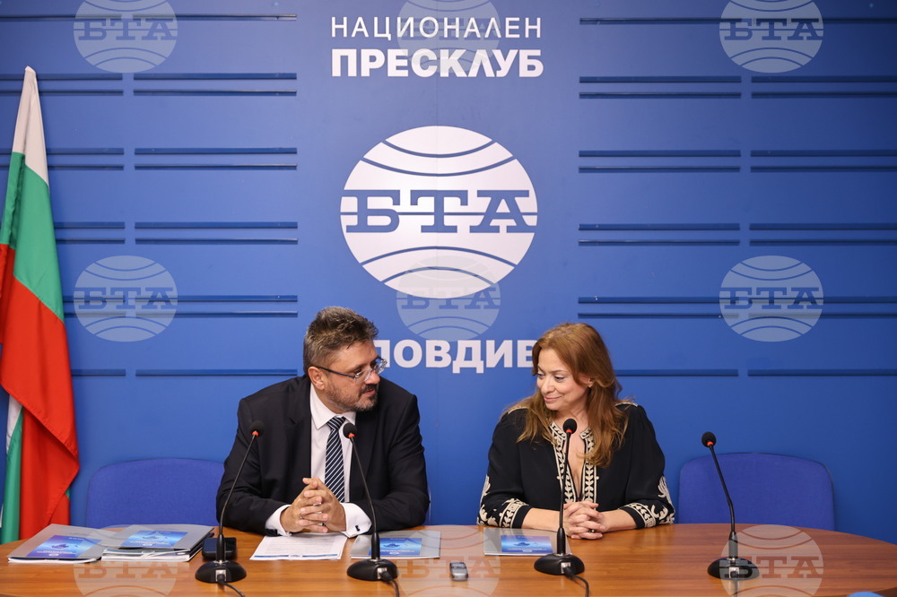 Национален пресклуб на БТА - Пловдив - „Блу Ем“ - БТА - партньорски договор - подписване