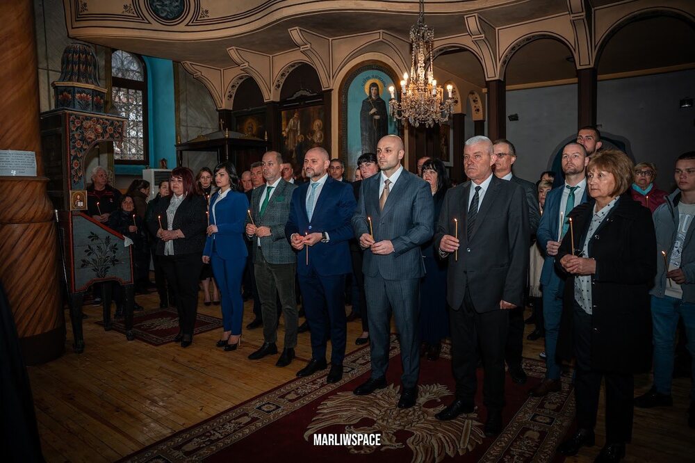 ГЕРБ - СДС откри предизборната си кампания във Враца 