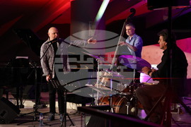 Пловдив - Давид Линкс и „Акустична версия“ - концерт