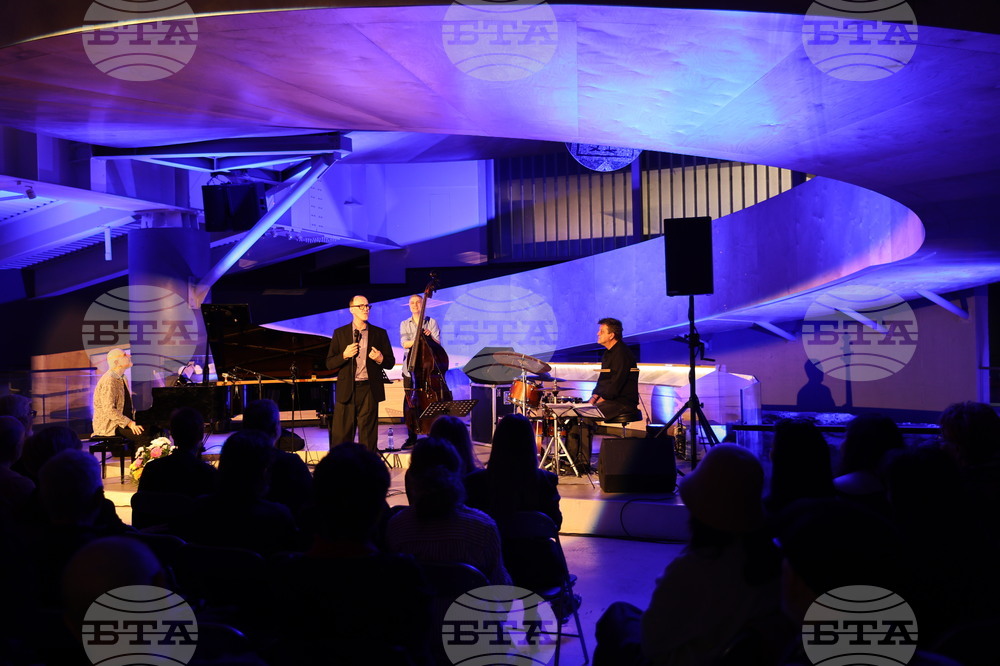 Пловдив - Давид Линкс и „Акустична версия“ - концерт